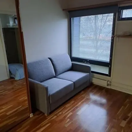 Cozy 2bdr Getaway Sauna Free Park + Wi-fi